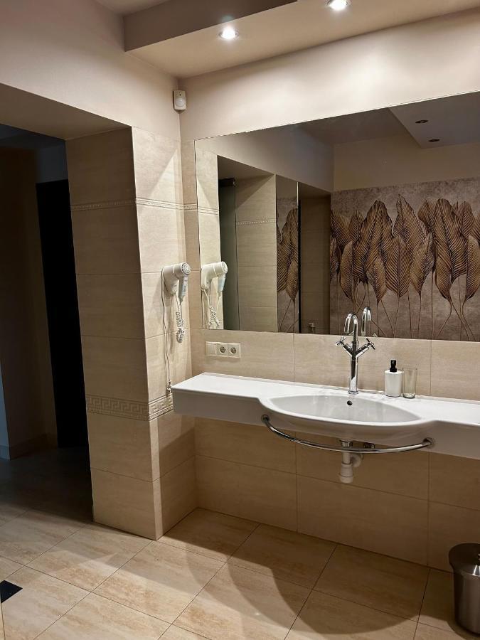 Beigeroom Warsawa Bagian luar foto
